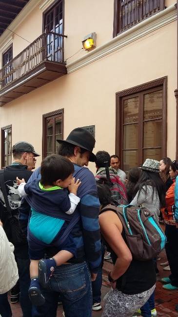 Recorridos con familias por el centro histórico de la ciudad. Museo de Bogotá. 2015.